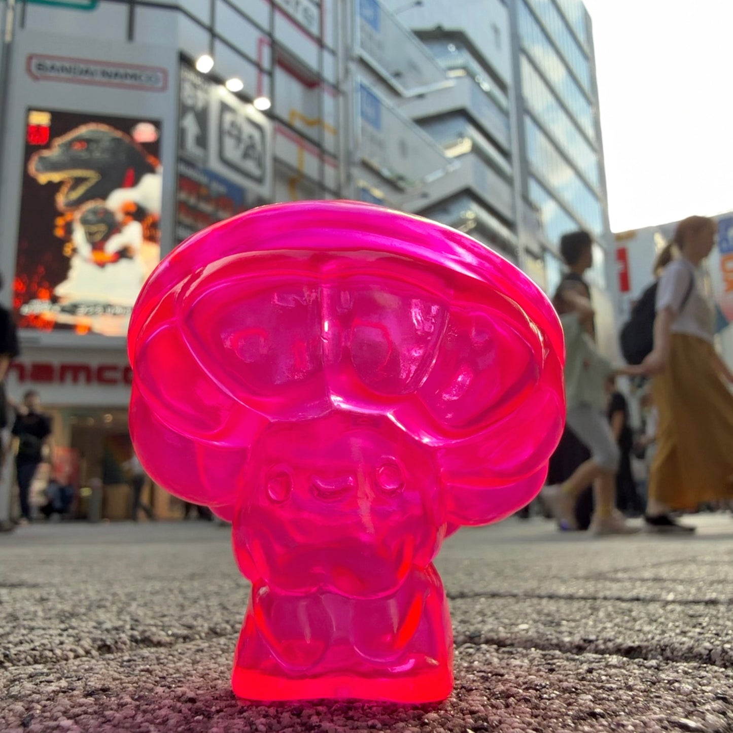 "NEON CLEAR PINK" - SHUMI