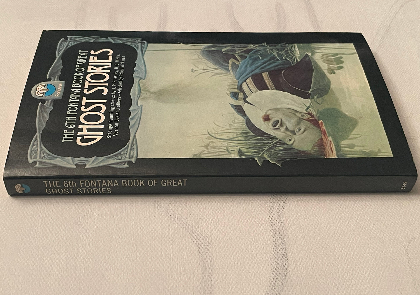 The 6th Fontana Book of Great GHOST STORIES