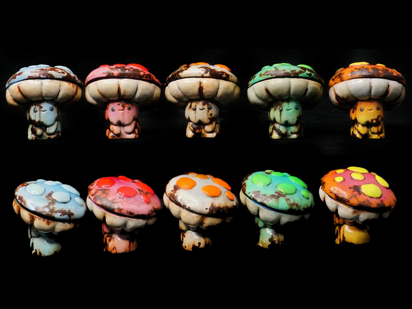 KLAV x MUMBOT - 1/1 Hand-Painted SHUMI Sofubi x5